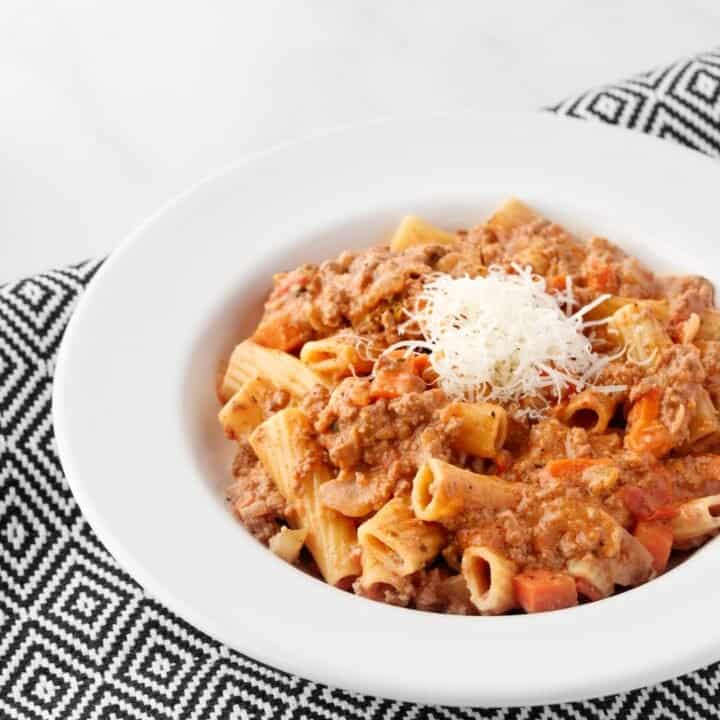 Instant Pot Pasta Bolognese - Pressure Luck Cooking