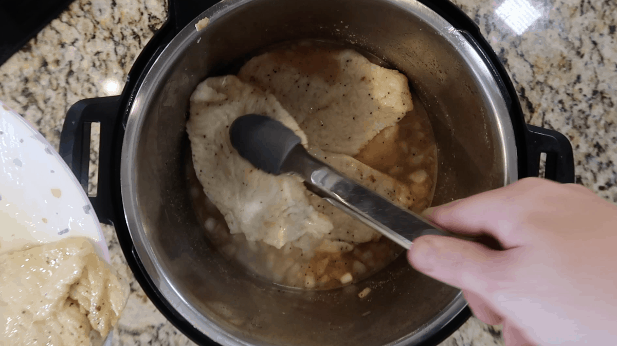 Instant Pot Spinach & Artichoke Chicken Pressure Luck Cooking