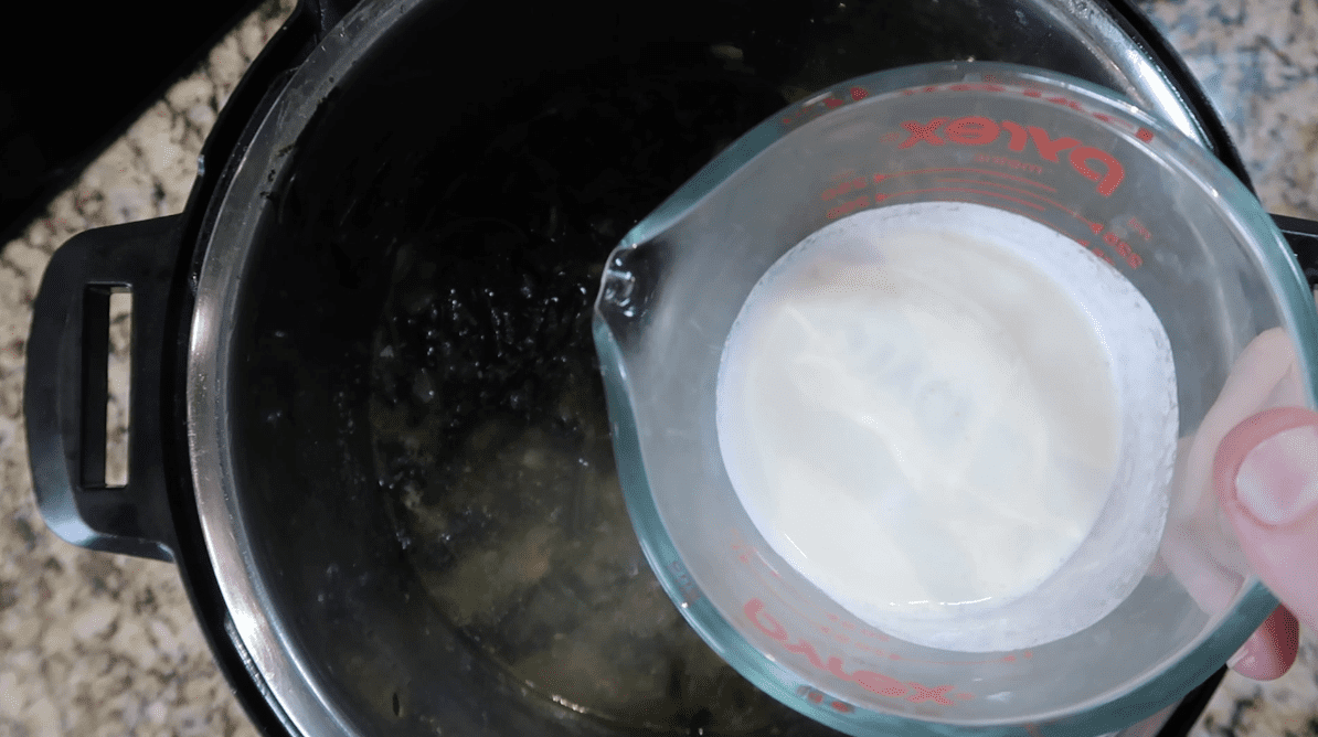 Instant Pot Spinach & Artichoke Chicken Pressure Luck Cooking