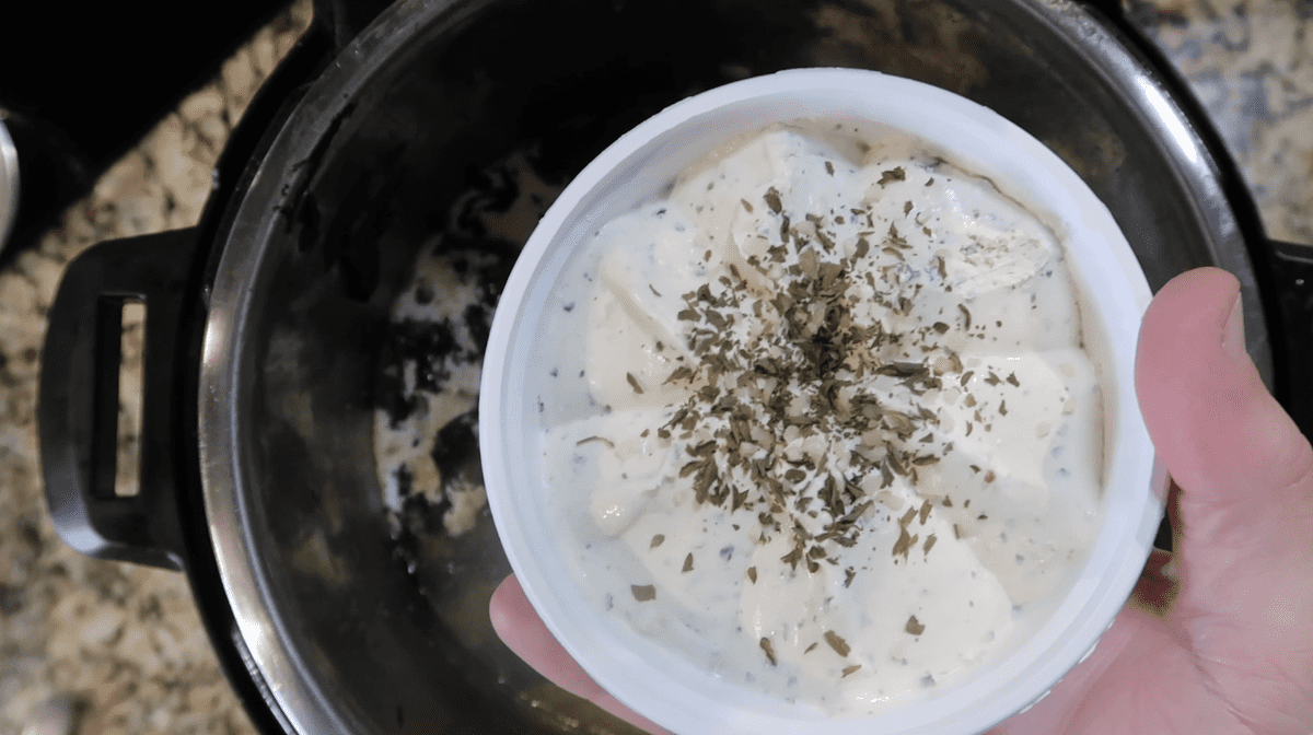 Instant Pot Spinach & Artichoke Chicken Pressure Luck Cooking